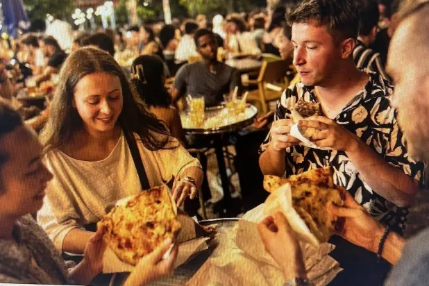 بيتزا مميزة في مطاعم في منطقة "كور جوليان" (نيويورك تايمز)