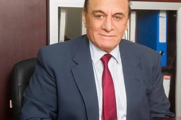 Tümgeneral Samir Ferec, Mısır Ordusu Moral İşleri Dairesi eski Başkanı *- (Ferec'in resmî web sitesi)