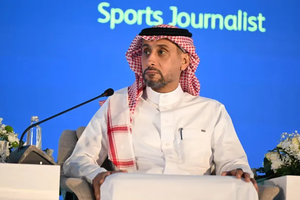 الجابر خلال حديثه في الجلسة (تصوير: بشير صالح)