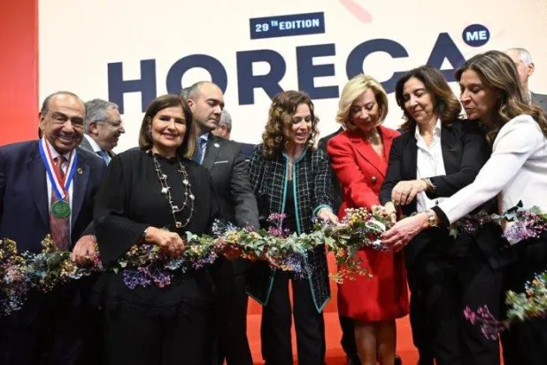 اللبنانية الأولى نعمت عون تفتتح معرض «هوريكا» (الشرق الأوسط)