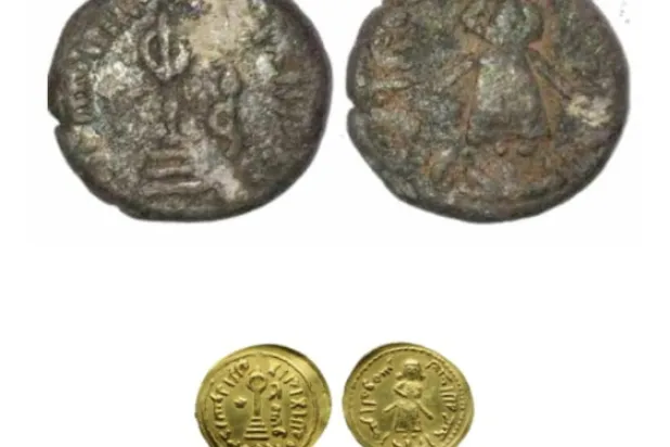 المسكوكة الرصاصية و دينار الخليفة الواقف ضرب دمشق (الشرق الأوسط)