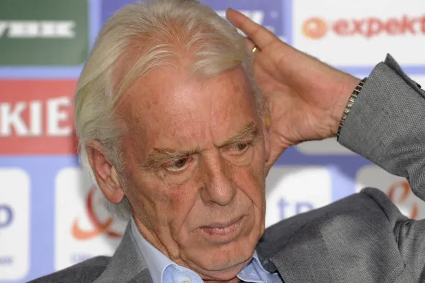 ليو بينهاكر (د.ب.أ)