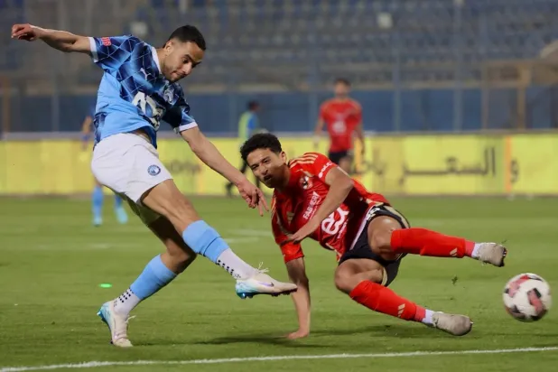 الشيبي لدى تسجيله هدف بيراميدز (الشرق الأوسط)