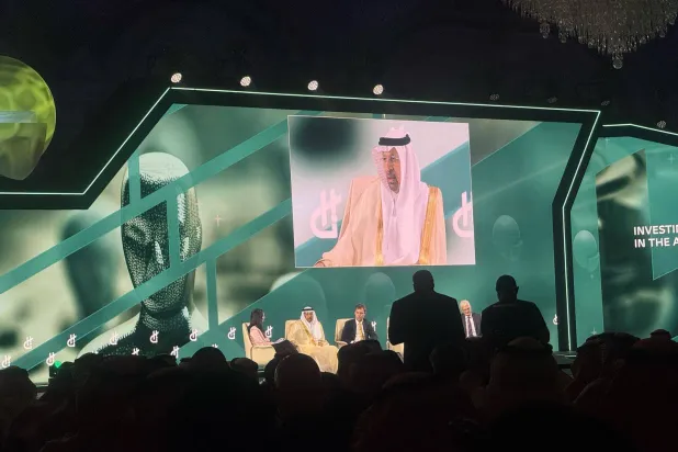 وزير الاستثمار السعودي المهندس خالد الفالح في جلسة حوارية خلال مؤتمر مبادرة القدرات البشرية (الشرق الأوسط)