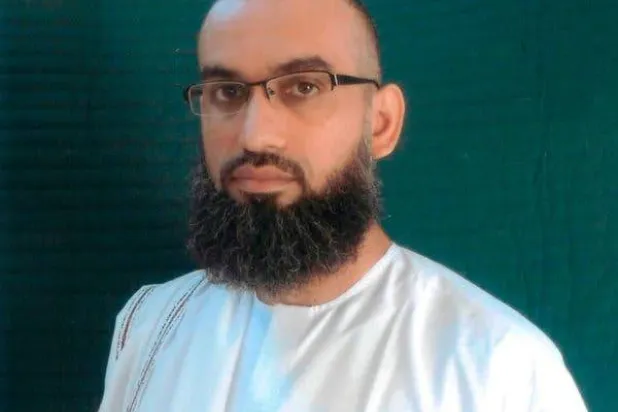 عمار البلوشي في صورة سابقة قدمها محاموه (نيويورك تايمز )