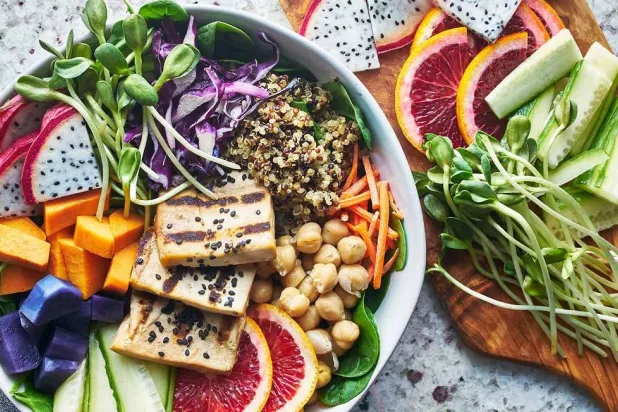 النظام الغذائي النباتي قد لا يحتوي على ما يكفي من الأحماض الأمينية الأساسية التي يحتاج إليها الجسم (جامعة كولومبيا البريطانية)