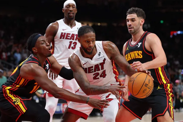 ميامي هزم أتلانتا وتأهل للـ«بلاي أوف» (أ.ف.ب)