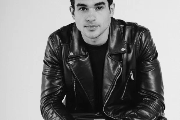 يوسف عمر (حسابه على فيسبوك)