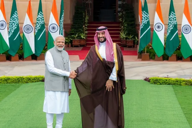 ولي العهد السعودي ورئيس الوزراء الهندي خلال لقائهما في نيودلهي سبتمبر 2023 (واس)