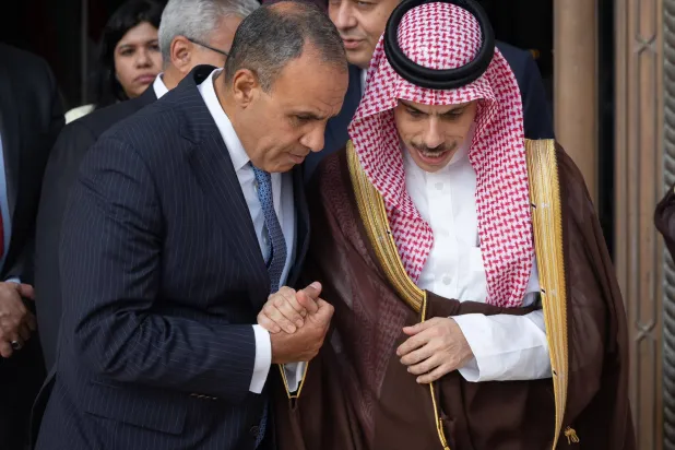 گفت‌وگوی دوجانبه‌ای میان شاهزاده فیصل بن فرحان و دکتر بدر عبدالعاطی برگزار شد (واس)