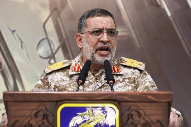 المتحدث باسم «الحرس الثوري» علي محمد نائيني يتحدث خلال مؤتمر صحافي يناير الماضي (إيسنا)