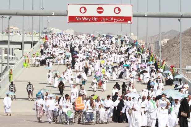 انتشار كثيف لكافة الجهات المشاركة في الحج لتسهيل تحركات الحجاج في المشاعر المقدسة (الشرق الأوسط)