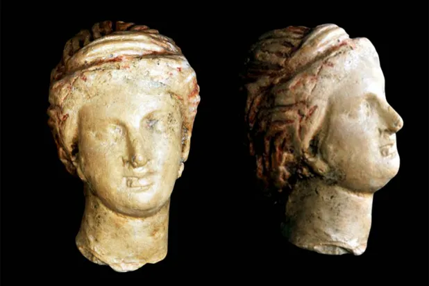 مجسم أنثوي من محفوظات متحف قلعة البحرين