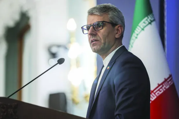 المتحدث باسم «الخارجية» الإيرانية إسماعيل بقائي خلال مؤتمر صحافي (الوزارة)