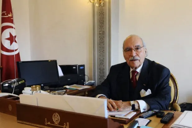 الرئيس التونسي السابق فؤاد المبزع (أرشيفية)