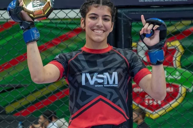 زمزم الحمادي (رابطة دوري المقاتلين المحترفين للفنون القتالية المختلطة)