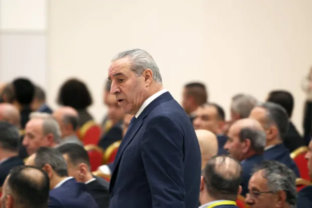 حسين الشيخ خلال أعمال المجلس المركزي لمنظمة التحرير الفلسطينية في رام الله 23 أبريل الحالي (إ.ب.أ)