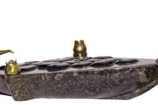 المراكب تحمل سمات الحضارة المصرية القديمة (الشرق الأوسط)