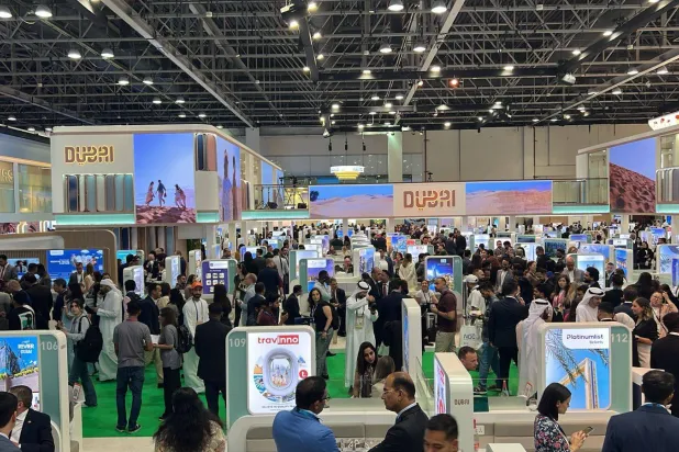 جانب من معرض «سوق السفر العربي 2025» (الشرق الأوسط)