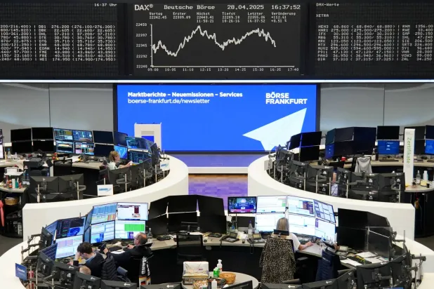 مؤشر أسعار الأسهم الألماني «داكس» في بورصة فرانكفورت (رويترز)