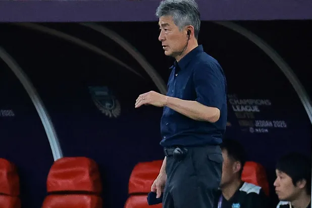 شيكتوشي هاسيبي، مدرب فريق كاواساكي الياباني (رويترز)