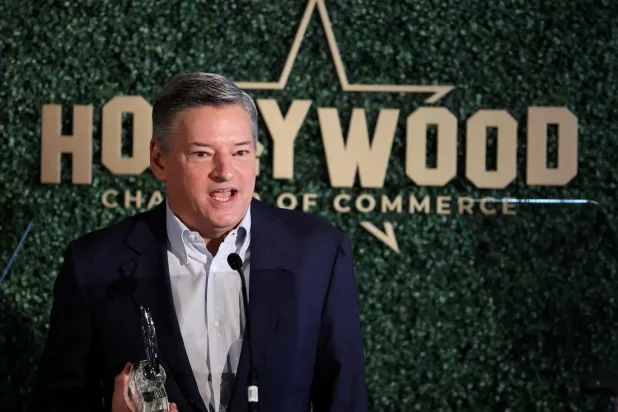  Sarandos, Netflix'in "tüketici odaklı" bir şirket olduğunu belirtti (Reuters)