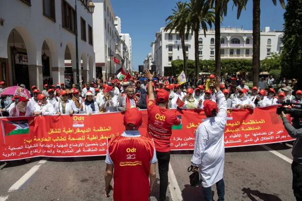 جانب من احتفالات الطبقة الشغيلة بعيد العمال في العاصمة الرباط (إ.ب.أ)