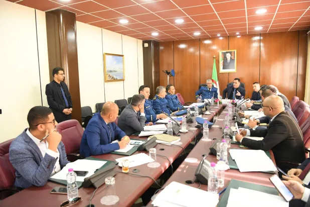 اجتماع برلمانيين مع ممثلين عن الشرطة والدرك حول قانون مكافحة المخدرات (البرلمان)