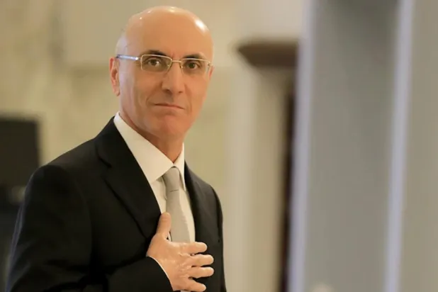 وزير الداخلية اللبنانية أحمد الحجار (الوكالة الوطنية للإعلام)