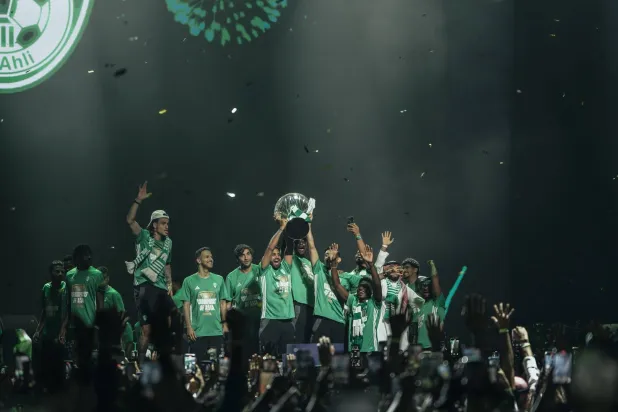 أضاف الأهلي أول ألقابه القارية إلى "قلعة الكؤوس"، بإحرازه دوري أبطال آسيا للنخبة (نادي الأهلي)
