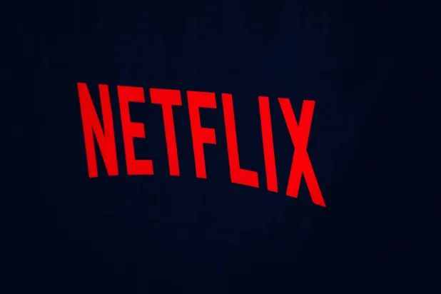 شعار منصة «نتفليكس» (رويترز)