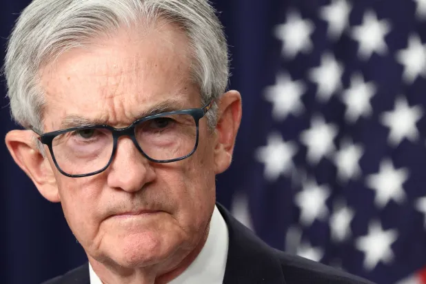 باول يتحدث في مؤتمر صحافي عقب اجتماع اللجنة الفيدرالي للسوق المفتوحة (رويترز)