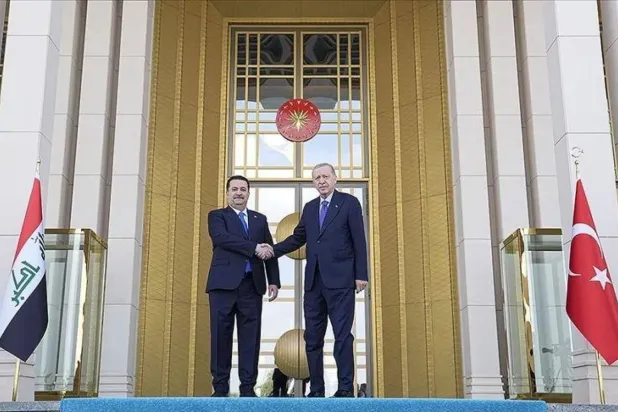 Cumhurbaşkanı Recep Tayyip Erdoğan dün Ankara'daki Cumhurbaşkanlığı Külliyesi'nde Irak Başbakanı Muhammed Şiya es-Sudani'yi kabul etti. (Türkiye Cumhurbaşkanlığı)