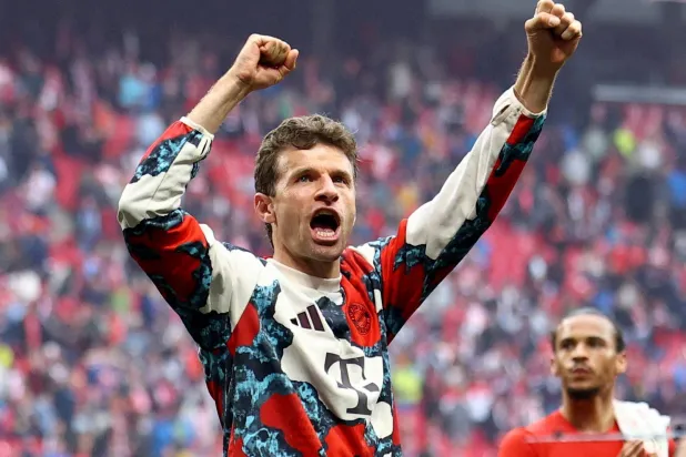 المخضرم توماس مولر يخوض آخر مبارياته في «أليانز أرينا» (رويترز)