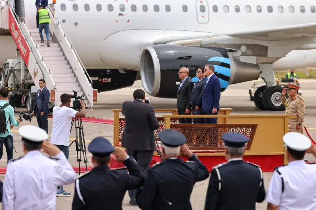 خلال عودة المنفي من رحلة علاج خارجية (المجلس الرئاسي)