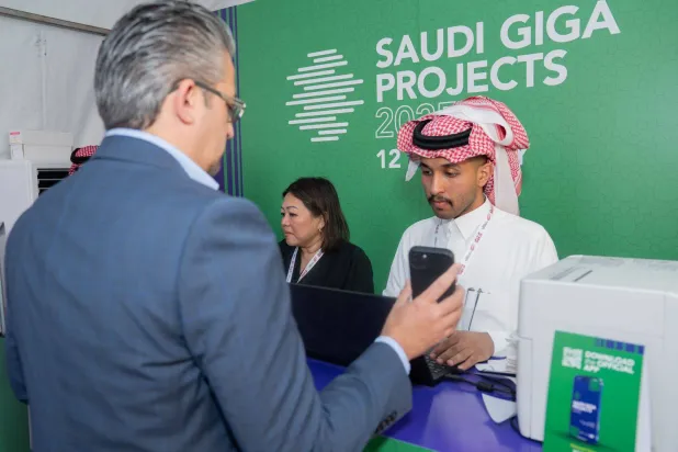 جانب من فعاليات قمة «المشاريع العملاقة السعودية 2025»... (الشرق الأوسط)