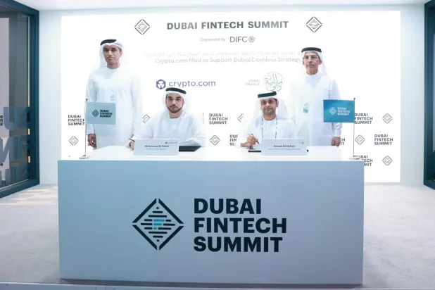 دائرة المالية في حكومة دبي توقِّع مذكرة تفاهم مع منصة «كريبتو.كوم» العالمية (الشرق الأوسط)