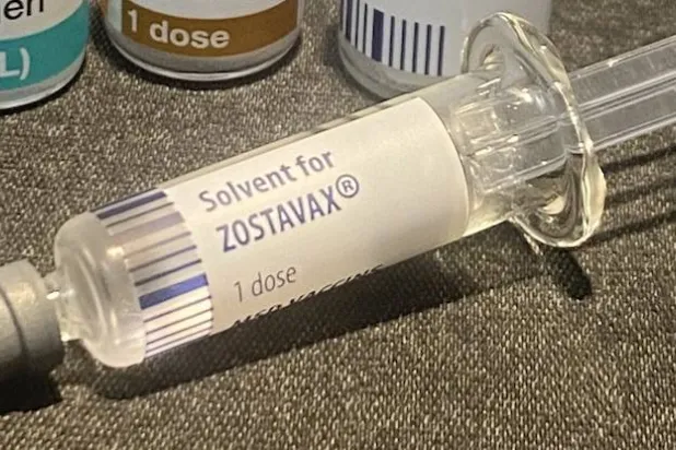 لقاح ضد القوباء المنطقية - المعروفة باسم الحزام الناري (ويكيميديا ​​كومنز)