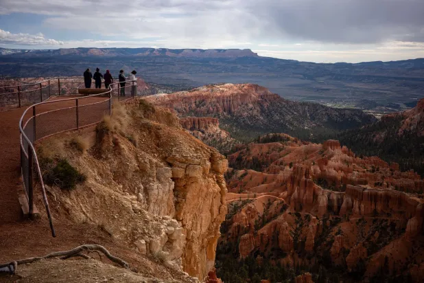 إيقاع تحلُّل هذا العالم يتسارع (غيتي)