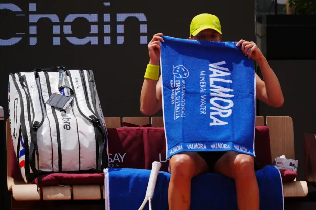 شفيونتيك شددت على أنها تفكر طوال الوقت في قواعد المنشطات (رويترز)