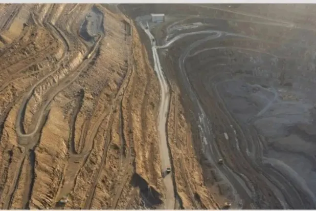 أحد المواقع التعدينية في السعودية (وزارة الصناعة)