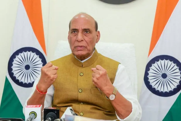 وزير الدفاع الهندي راجنات سينغ (رويترز)