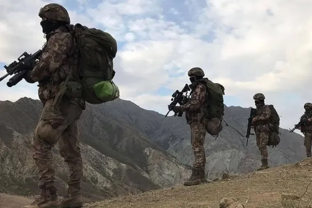 Kuzey Irak'taki PKK mevzilerine yönelik Pençe-Kilit Harekatı'na katılan Türk askerleri (Millî Savunma Bakanlığı)