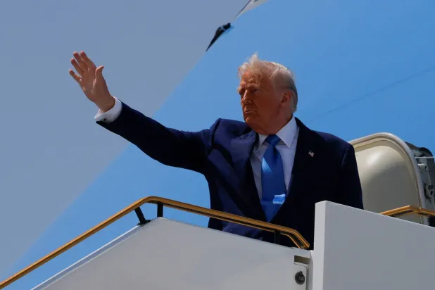 ترمب يختتم زيارته في أبوظبي - 16 مايو 2025 (رويترز)