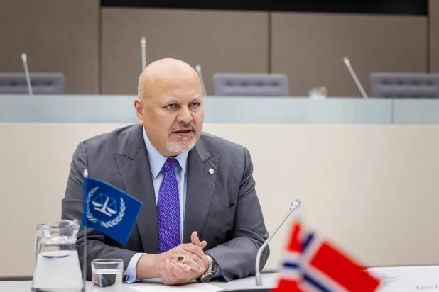 المدعي العام للمحكمة الجنائية الدولية كريم خان (الجنائية الدولية عبر منصة «إكس»)