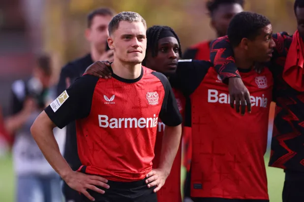 فلوريان فيرتس نجم باير ليفركوزن مطلوب في عمالقة أوروبا (رويترز)