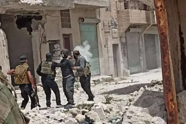 صورة متداولة حول عملية الأمن العام في حلب ضد خلية لتنظيم «داعش» (فيسبوك)