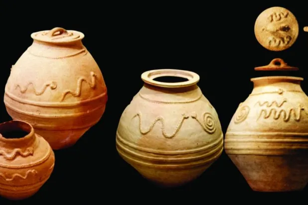 جِرار من موقع ساروق الحديد في إمارة دبي