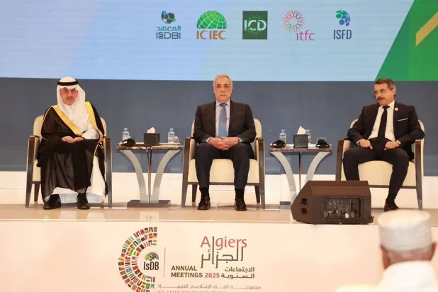جانب من أعمال الاجتماعات السنوية لمجموعة البنك الإسلامي للتنمية لعام 2025 في الجزائر (الشرق الأوسط)