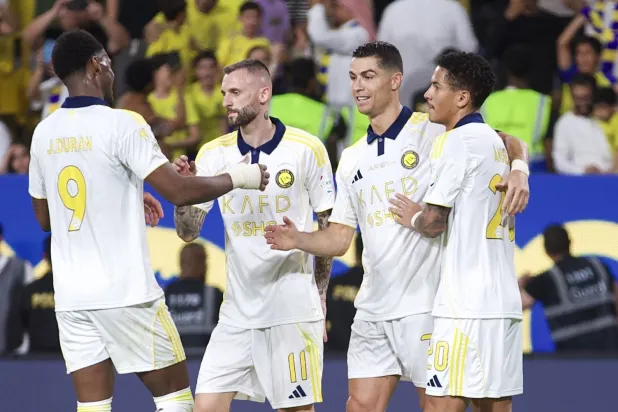 النصر عاد للفوز من بوابة الخليج (تصوير: نايف العتيبي)